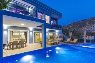 Villa with Private Pool in Islamlar area