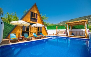 Triangle-shaped wooden villa with private pool for rent in Islaml