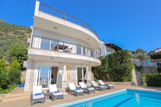 3 BEDROOM HOLIDAY VILLA IN KALKAN