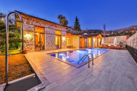 Villa SHV572