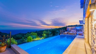 A rental villa with a private pool and nature view in Kalkan Körd